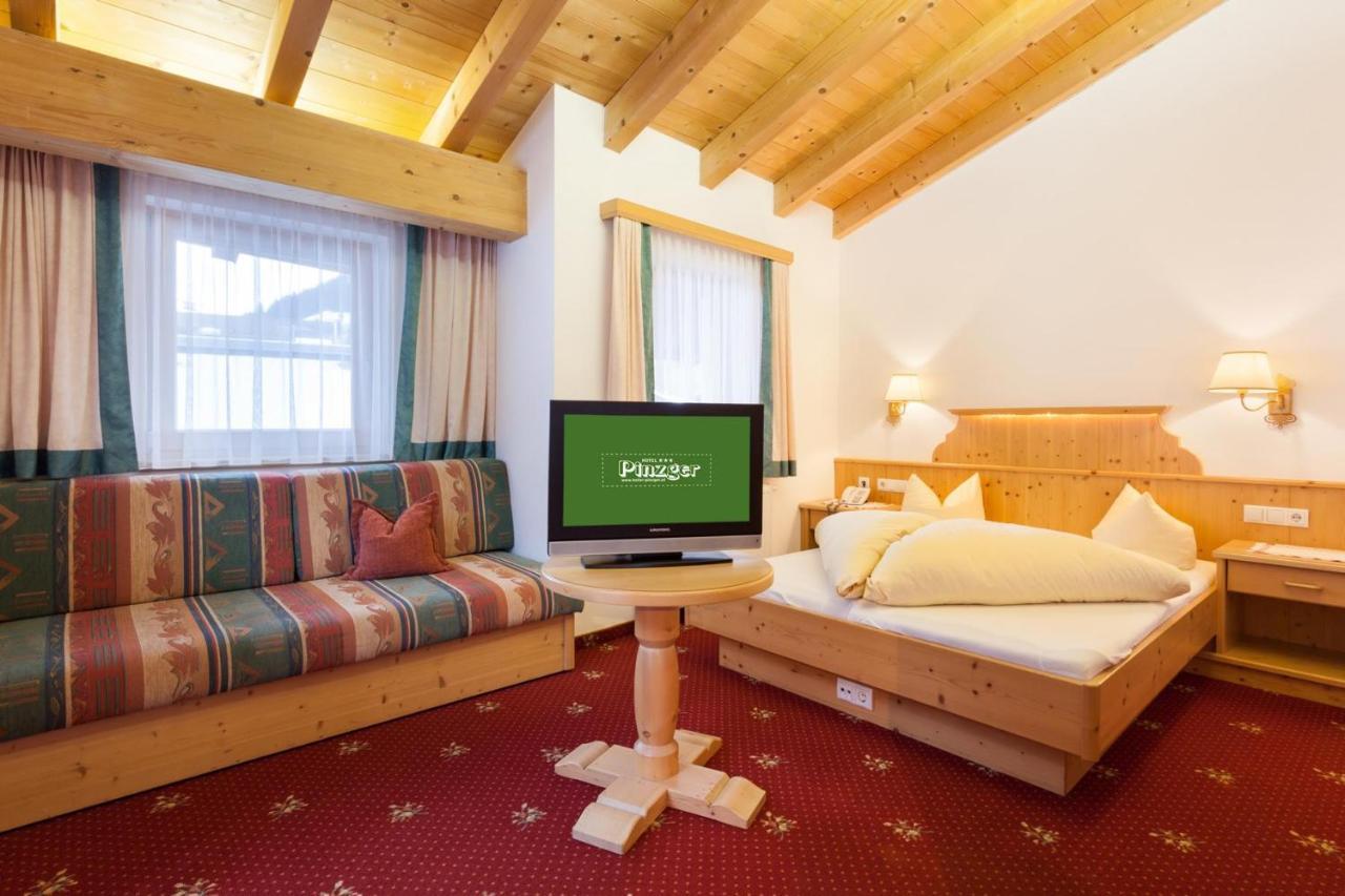 Hotel Pinzger 턱스 외부 사진