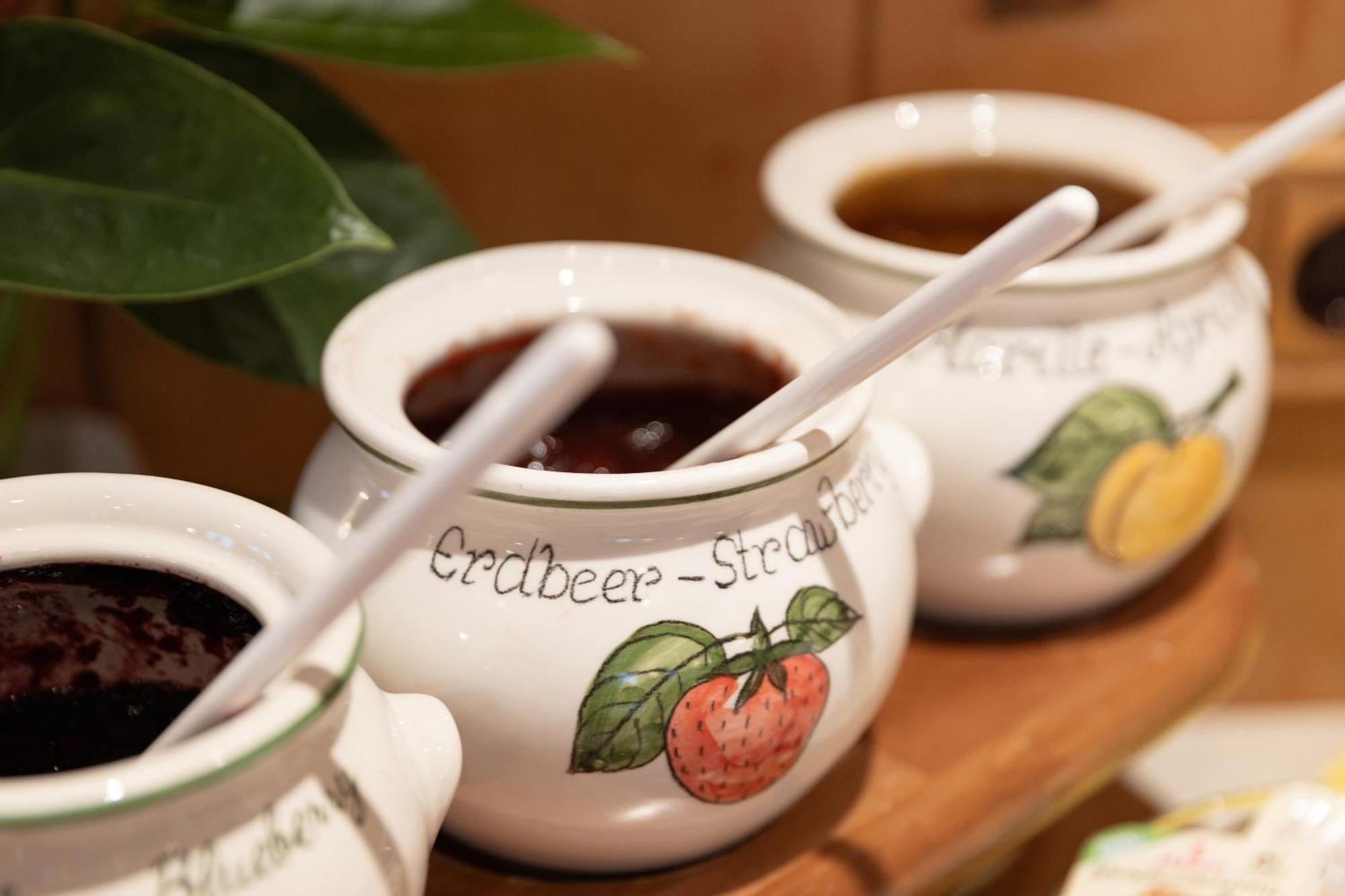 Hotel Pinzger 턱스 외부 사진